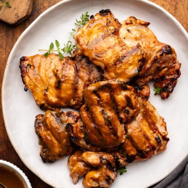 שוקיים על האש